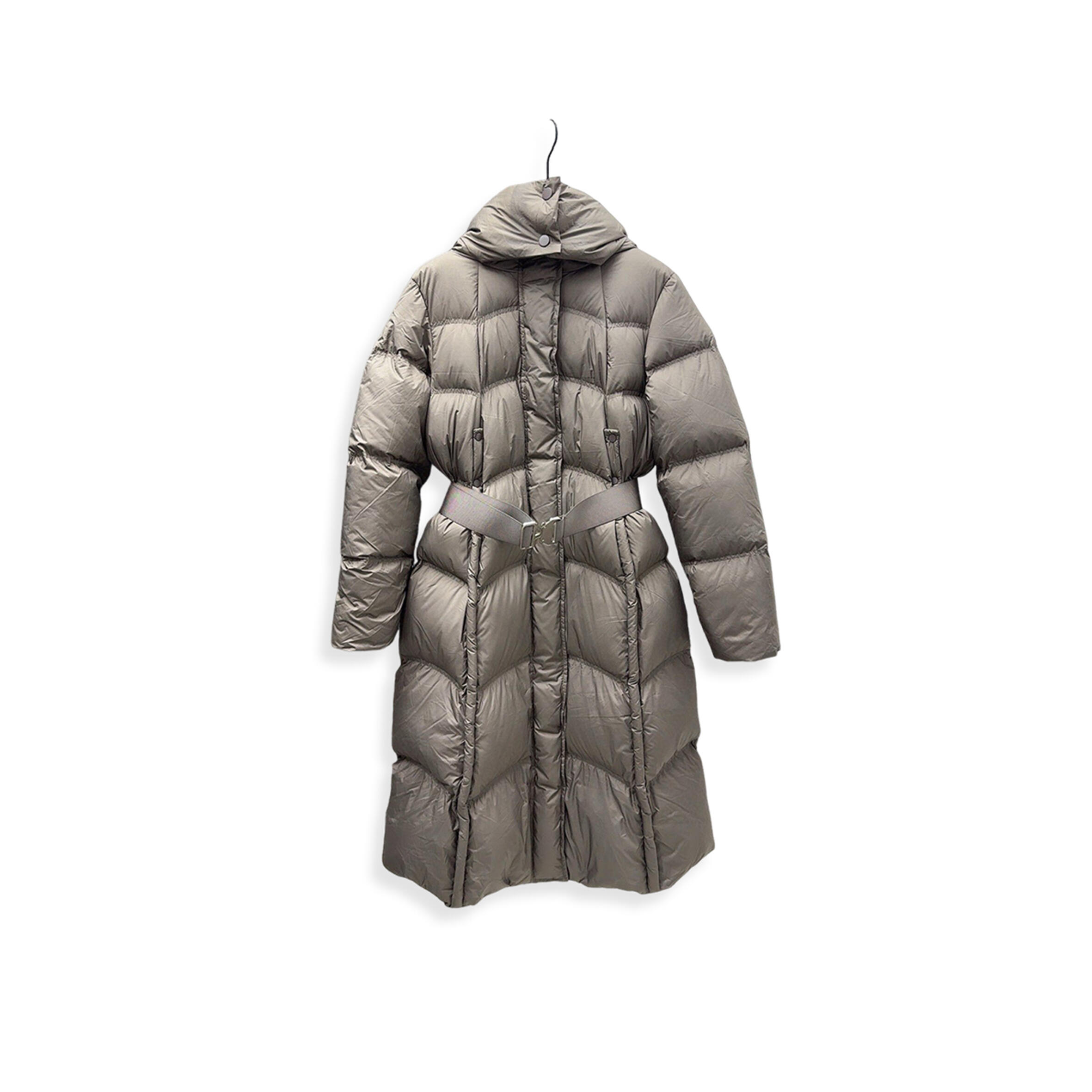 BURBERRY HOODED LONG DOWN JACKET 